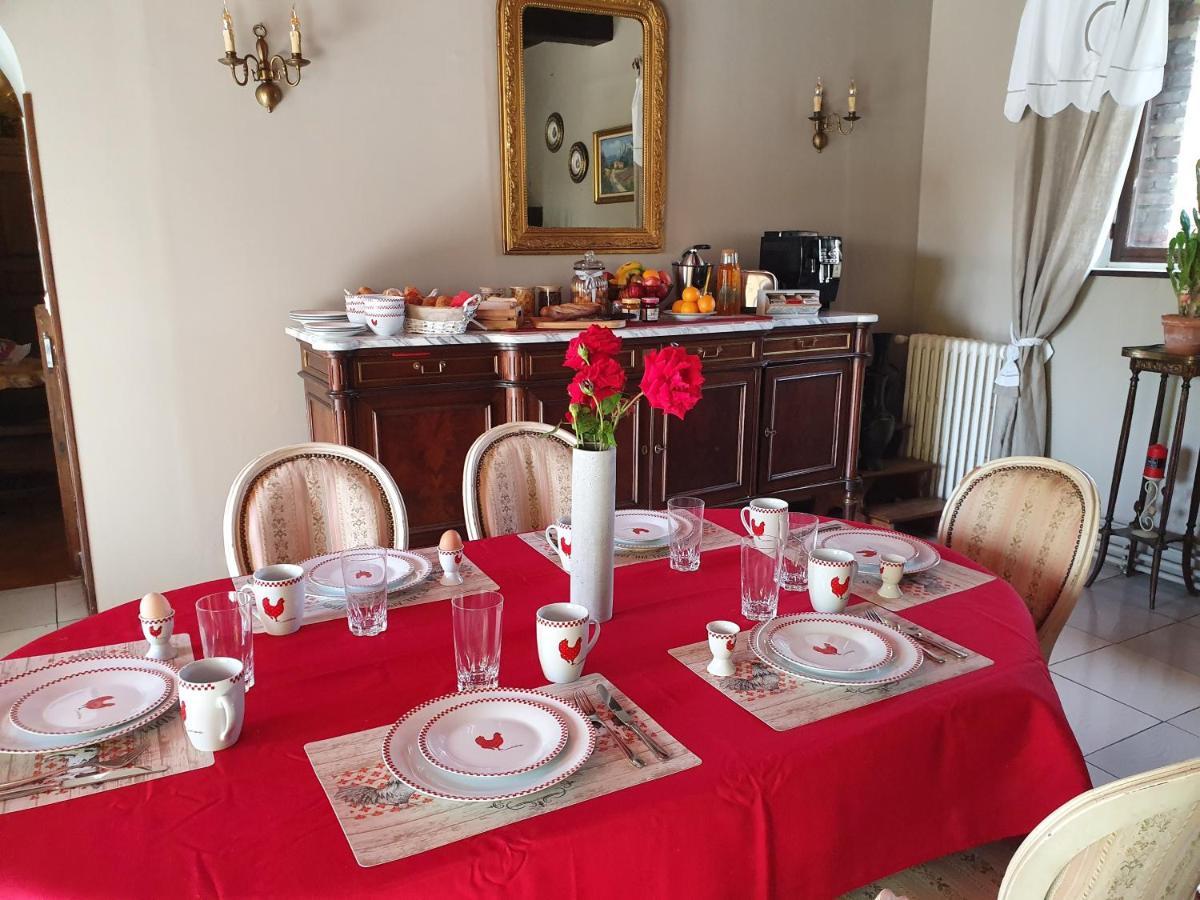 La Fresnaie : Chambres ,Table D'Hotes & Spa Tille Экстерьер фото